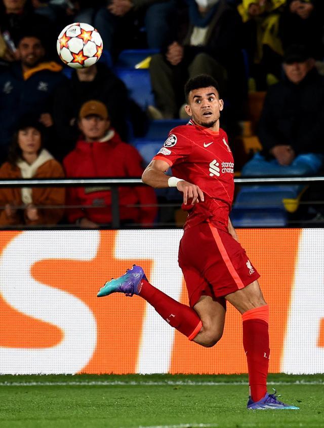 【人物】不走6年前败北路!“X先生”迪亚斯技擒埃梅里