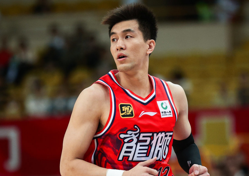 天天盈球APP-郭艾伦复出16分广州加时力克同曦 徐昕22+14郭昊文30+6+6